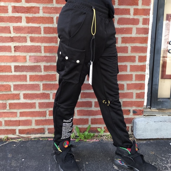 Black Cargo Pants - Picture 6 of 7